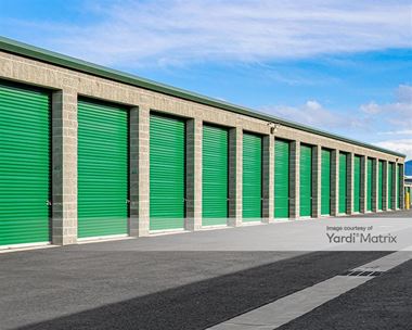 Storage Units for Rent available at 2012 Kingswood Drive, Medford, OR 97501