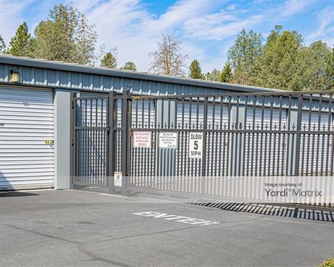 Source URL: https://cdnsc.rentcafe.com/dmslivecafe/3/1971928/1971928-1-4.jpg?width=-1&height=385&quality=80