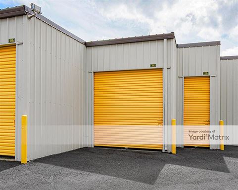 Source URL: https://cdnsc.rentcafe.com/dmslivecafe/3/1971933/1971933-1-4.jpg?width=-1&height=385&quality=80