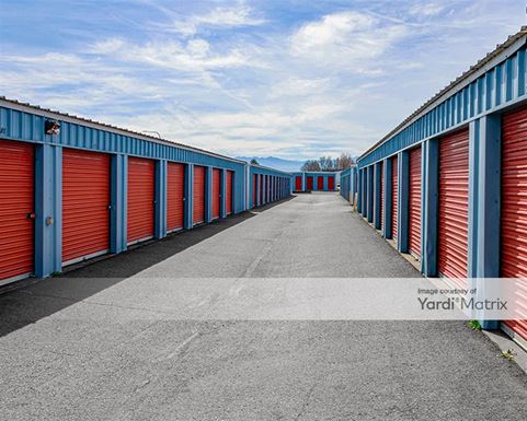 Source URL: https://cdnsc.rentcafe.com/dmslivecafe/3/1971952/1971952-1-5.jpg?width=-1&height=385&quality=80