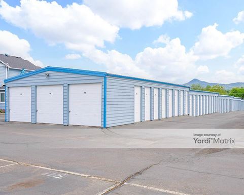 Source URL: https://cdnsc.rentcafe.com/dmslivecafe/3/1971954/1971954-1-4.jpg?width=-1&height=385&quality=80