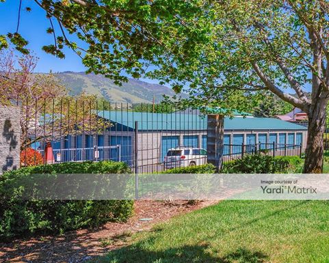 Source URL: https://cdnsc.rentcafe.com/dmslivecafe/3/1971967/1971967-1-2.jpg?width=-1&height=385&quality=80