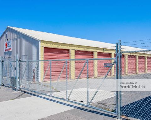 Source URL: https://cdnsc.rentcafe.com/dmslivecafe/3/1971977/1971977-1-3.jpg?width=-1&height=385&quality=80