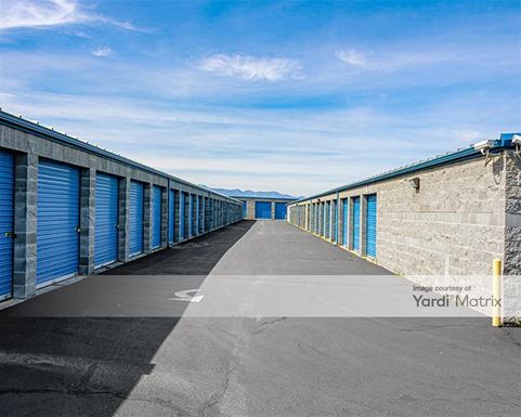 Source URL: https://cdnsc.rentcafe.com/dmslivecafe/3/1971985/1971985-1-2.jpg?width=-1&height=385&quality=80