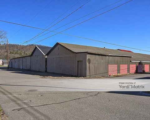 Source URL: https://cdnsc.rentcafe.com/dmslivecafe/3/1972017/1972017-1-5.jpg?width=-1&height=385&quality=80