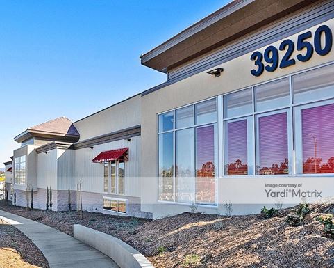 Source URL: https://cdnsc.rentcafe.com/dmslivecafe/3/1972036/1972036-1-2.jpg?width=-1&height=385&quality=80