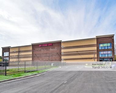 Storage Units for Rent available at 944 Gainesville Hwy, Buford, GA 30518