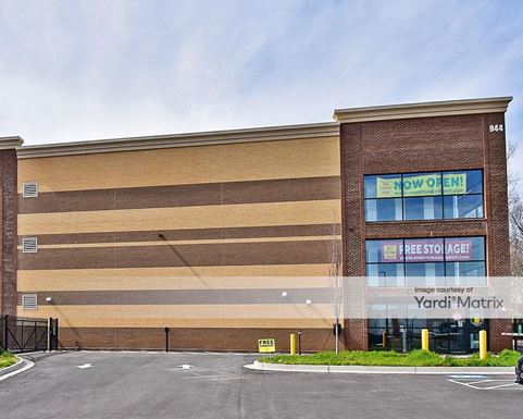 Source URL: https://cdnsc.rentcafe.com/dmslivecafe/3/1972050/1972050-1-3.jpg?width=-1&height=385&quality=80