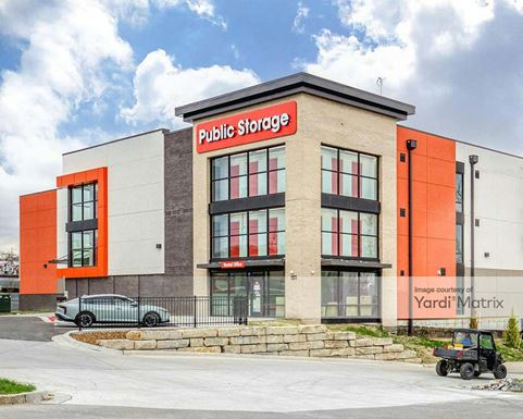 Source URL: https://cdnsc.rentcafe.com/dmslivecafe/3/1972063/1972063-1-2.jpg?width=-1&height=385&quality=80