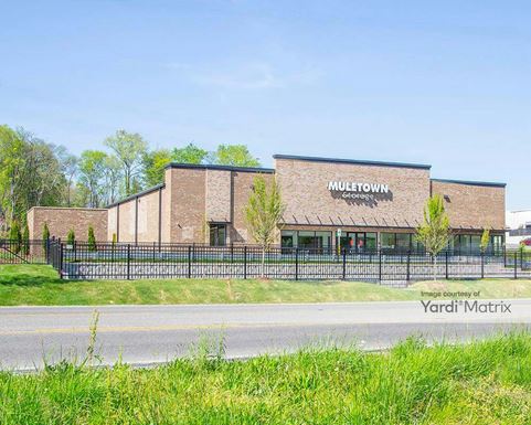 Source URL: https://cdnsc.rentcafe.com/dmslivecafe/3/1972077/1972077-1-1.jpg?width=-1&height=385&quality=80