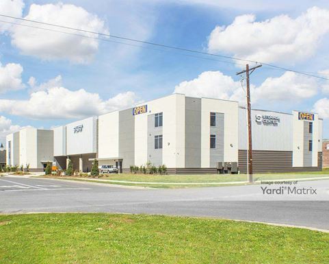 Source URL: https://cdnsc.rentcafe.com/dmslivecafe/3/1972095/1972095-1-2.jpg?width=-1&height=385&quality=80