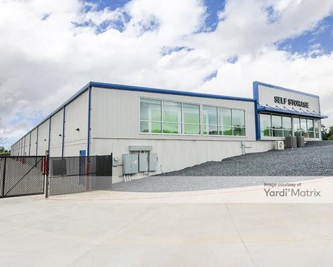 Source URL: https://cdnsc.rentcafe.com/dmslivecafe/3/1972103/1972103-1-5.jpg?width=-1&height=385&quality=80