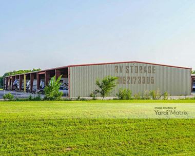 Storage Units for Rent available at 101 West US-50, Newton, KS 67114