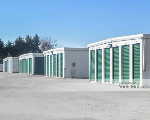 Source URL: https://cdnsc.rentcafe.com/dmslivecafe/3/1972196/1972196-1-2.jpg?width=-1&height=385&quality=80