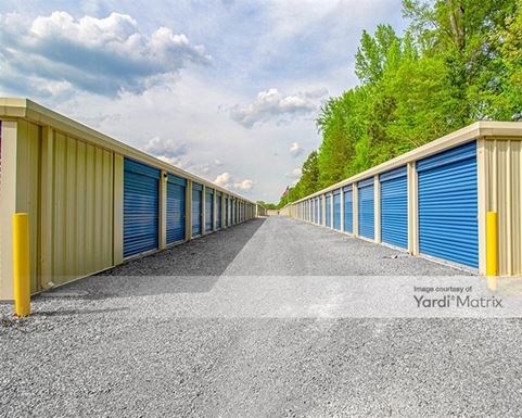 Source URL: https://cdnsc.rentcafe.com/dmslivecafe/3/1973385/1973385-1-4.jpg?width=-1&height=385&quality=80