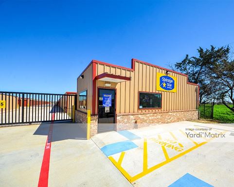 Source URL: https://cdnsc.rentcafe.com/dmslivecafe/3/1973396/1973396-1-3.jpg?width=-1&height=385&quality=80