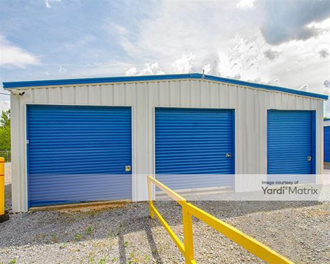 Source URL: https://cdnsc.rentcafe.com/dmslivecafe/3/1973398/1973398-1-2.jpg?width=-1&height=385&quality=80