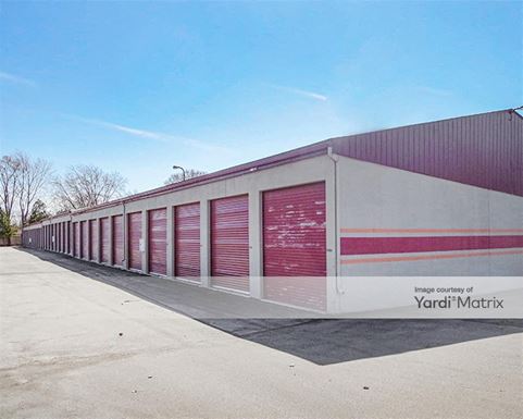 Source URL: https://cdnsc.rentcafe.com/dmslivecafe/3/1980497/1980497-1-3.jpg?width=-1&height=385&quality=80