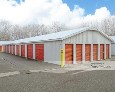 Storage Units for Rent available at 3971 Bangor Road, Bay City, MI 48706