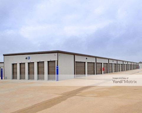 Source URL: https://cdnsc.rentcafe.com/dmslivecafe/3/1980545/1980545-1-2.jpg?width=-1&height=385&quality=80