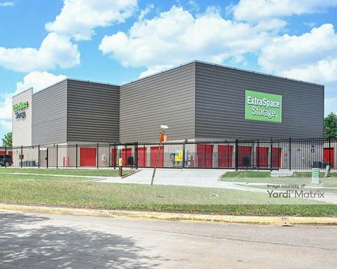 Source URL: https://cdnsc.rentcafe.com/dmslivecafe/3/1980557/1980557-1-4.jpg?width=-1&height=385&quality=80