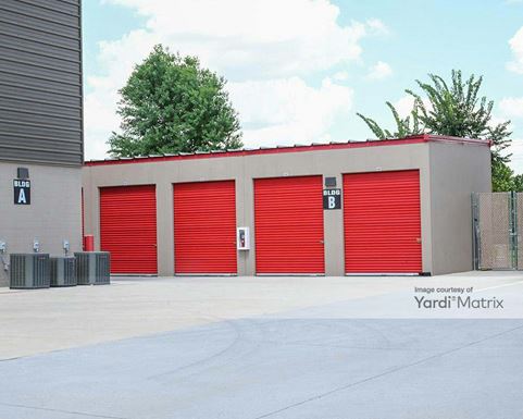 Source URL: https://cdnsc.rentcafe.com/dmslivecafe/3/1980557/1980557-1-6.jpg?width=-1&height=385&quality=80