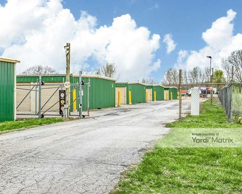 Source URL: https://cdnsc.rentcafe.com/dmslivecafe/3/1980588/1980588-1-5.jpg?width=-1&height=385&quality=80