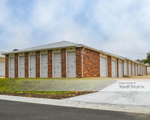 Source URL: https://cdnsc.rentcafe.com/dmslivecafe/3/1989546/1989546-1-4.jpg?width=-1&height=385&quality=80