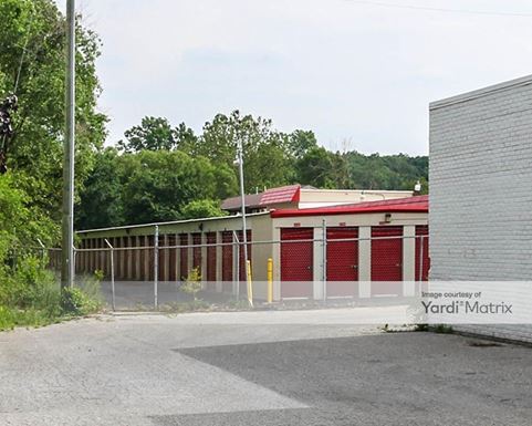 Source URL: https://cdnsc.rentcafe.com/dmslivecafe/3/1989561/1989561-1-5.jpg?width=-1&height=385&quality=80