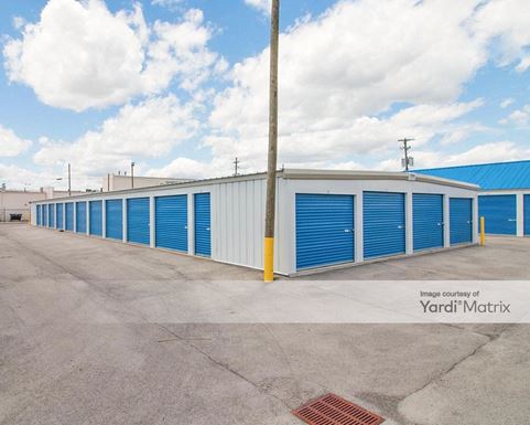 Source URL: https://cdnsc.rentcafe.com/dmslivecafe/3/1989569/1989569-1-5.jpg?width=-1&height=385&quality=80