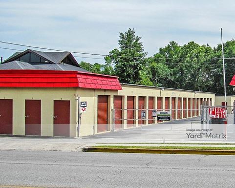 Source URL: https://cdnsc.rentcafe.com/dmslivecafe/3/1989592/1989592-1-2.jpg?width=-1&height=385&quality=80