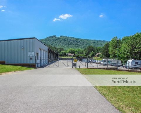 Source URL: https://cdnsc.rentcafe.com/dmslivecafe/3/1989596/1989596-1-5.jpg?width=-1&height=385&quality=80