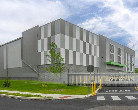 Source URL: https://cdnsc.rentcafe.com/dmslivecafe/3/1989659/1989659-1-5.jpg?width=-1&height=385&quality=80