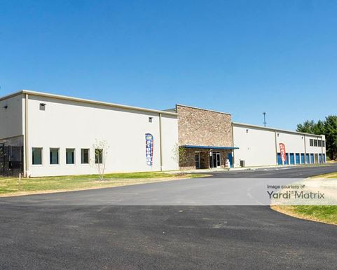 Source URL: https://cdnsc.rentcafe.com/dmslivecafe/3/1989667/1989667-1-3.jpg?width=-1&height=385&quality=80