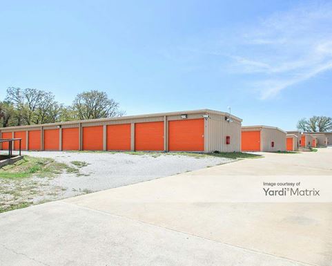 Source URL: https://cdnsc.rentcafe.com/dmslivecafe/3/1989673/1989673-1-2.jpg?width=-1&height=385&quality=80