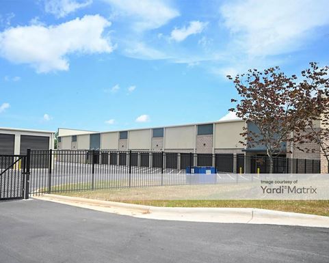 Source URL: https://cdnsc.rentcafe.com/dmslivecafe/3/1989688/1989688-1-2.jpg?width=-1&height=385&quality=80