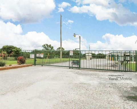 Source URL: https://cdnsc.rentcafe.com/dmslivecafe/3/2017337/2017337-1-2.jpg?width=-1&height=385&quality=80