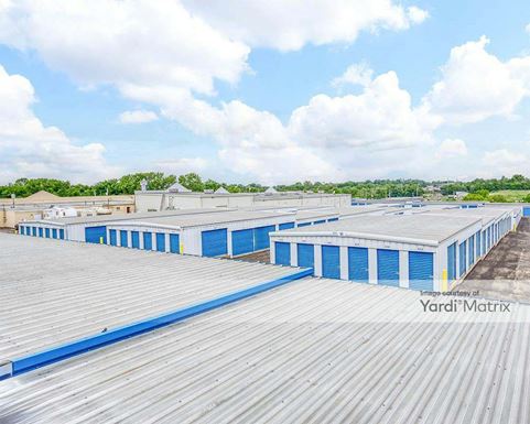 Source URL: https://cdnsc.rentcafe.com/dmslivecafe/3/2017350/2017350-1-3.jpg?width=-1&height=385&quality=80