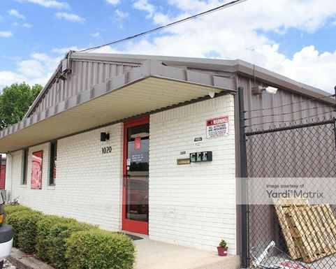 Source URL: https://cdnsc.rentcafe.com/dmslivecafe/3/2017354/2017354-1-3.jpg?width=-1&height=385&quality=80