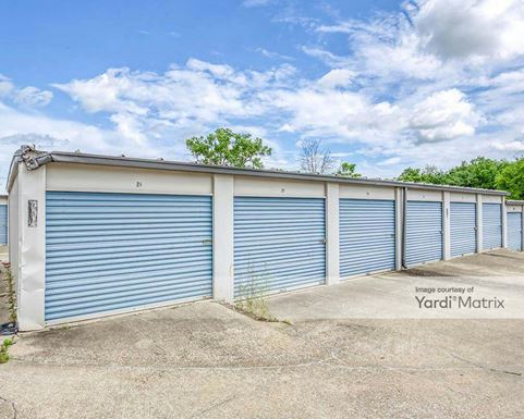 Source URL: https://cdnsc.rentcafe.com/dmslivecafe/3/2017355/2017355-1-5.jpg?width=-1&height=385&quality=80