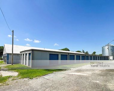 Storage Units for Rent available at 950 Railroad Street, Carlyle, IL 62231