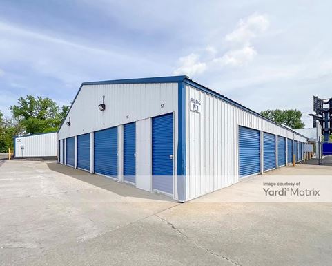 Source URL: https://cdnsc.rentcafe.com/dmslivecafe/3/2017396/2017396-1-4.jpg?width=-1&height=385&quality=80