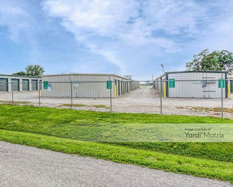 Source URL: https://cdnsc.rentcafe.com/dmslivecafe/3/2017422/2017422-1-2.jpg?width=-1&height=385&quality=80