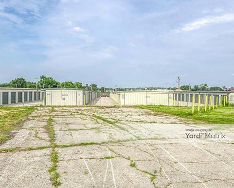 Source URL: https://cdnsc.rentcafe.com/dmslivecafe/3/2017422/2017422-1-3.jpg?width=-1&height=385&quality=80