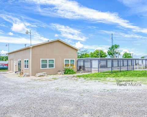 Source URL: https://cdnsc.rentcafe.com/dmslivecafe/3/2017442/2017442-1-3.jpg?width=-1&height=385&quality=80