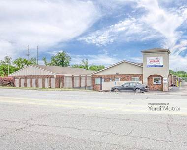Storage Units for Rent available at 405 North Woodbine, St Joseph, MO 64506