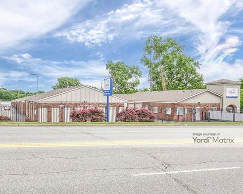 Source URL: https://cdnsc.rentcafe.com/dmslivecafe/3/2017447/2017447-1-3.jpg?width=-1&height=385&quality=80