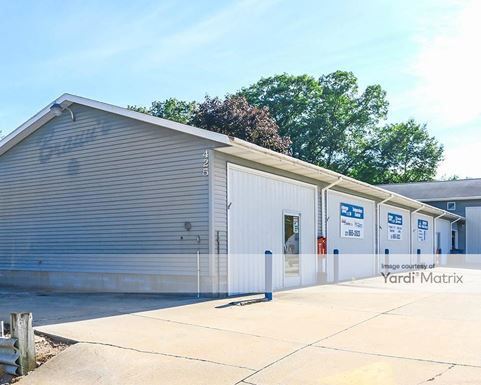 Source URL: https://cdnsc.rentcafe.com/dmslivecafe/3/2017471/2017471-1-4.jpg?width=-1&height=385&quality=80