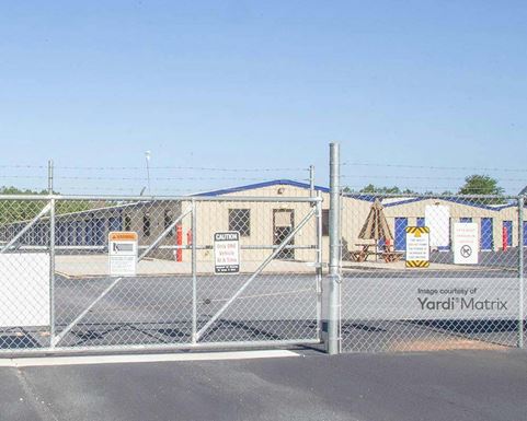 Source URL: https://cdnsc.rentcafe.com/dmslivecafe/3/2017486/2017486-1-1.jpg?width=-1&height=385&quality=80