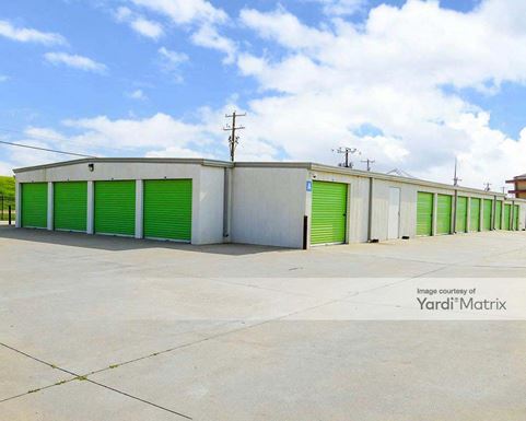 Source URL: https://cdnsc.rentcafe.com/dmslivecafe/3/2017489/2017489-1-4.jpg?width=-1&height=385&quality=80